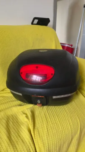 Baú GIVI 33 litros Barato 