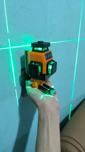 Nível a laser 12 linhas verde Hilda
