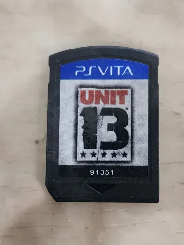 Unit 13 de ps.vita somente cartucho