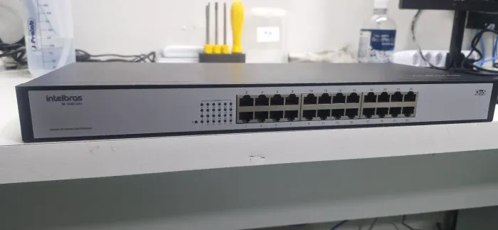 Switch Intelbras 24portas