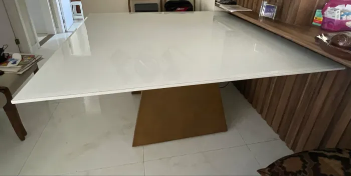 Mesa quadrada