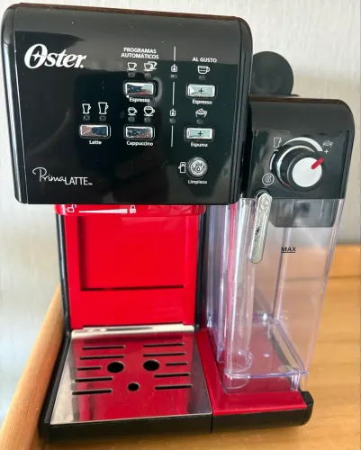 Cafeteira Oster PrimaLatte II - 3 em 1