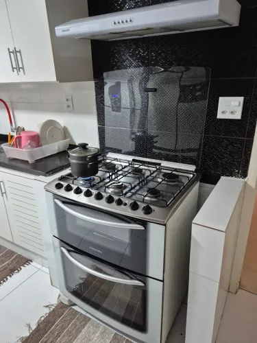 Fogão 6 bocas 2 fornos Electrolux