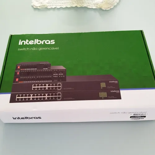 Switch Intelbras Não Gerenciável PoE 20 Portas Gigabit Ethernet S1120G-PA