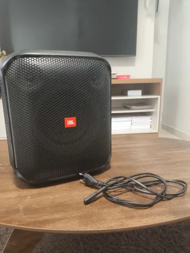 Caixa JBL PartyBox Encore