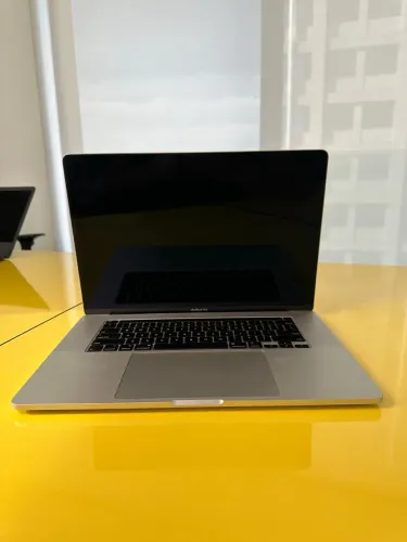 LOTE DE 40 UNIDADES MACBOOK PRO I7 16GB, 512GB SSD (MOD A2141) - SEMINOVOS/SEM CARREGADOR