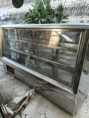 Balcão para frios, R$:7,000 A SE NEGOCIAR.