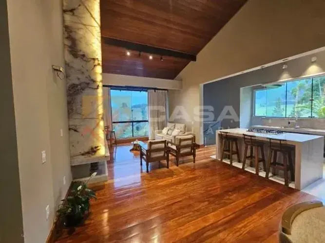 AM - OPORTUNIDADE. Mansão Alto Padrão nas Montanhas | 400m² | Vargem Alta