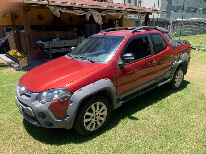 Fiat Strada Adventure1.8/ 1.8 Locker Flex CD 2015