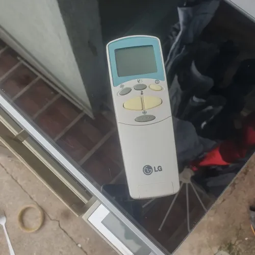 Vendo um ar condicionado