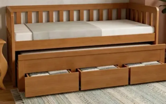 Cama