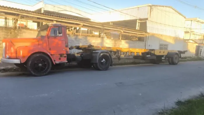 Scania 111 com motor de 113