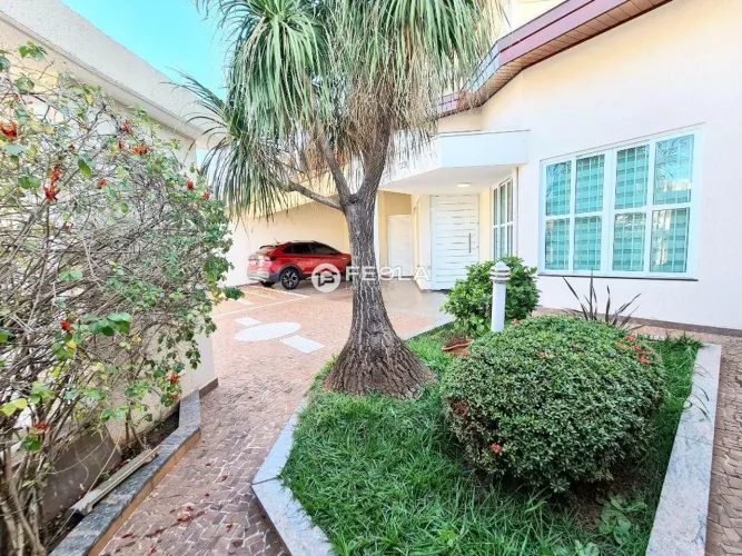 Casa à venda em Americana, Vila Nossa Senhora de Fátima, com 3 quartos, com 270 m²