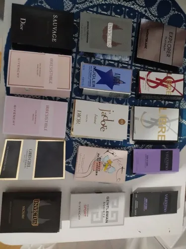 Flaconetes de perfumes importados