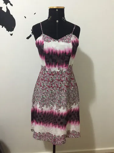 Vestido Curto Florido - Tam 36/P - modelo exclusivo