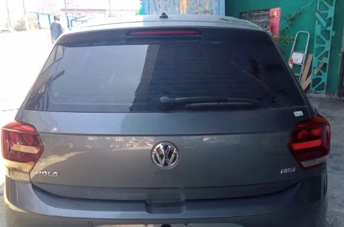 Tampa trazeira VW polo 2018