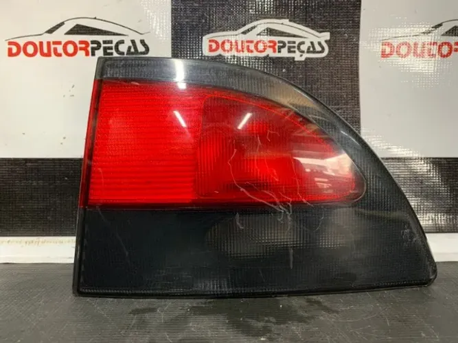 Lanterna Tampa Traseira Dir Megane Sedan 96 à *3