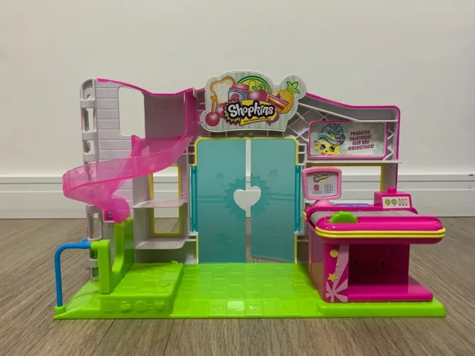 Mercadinho e Caixa Registradora de Brinquedo - Shopkins