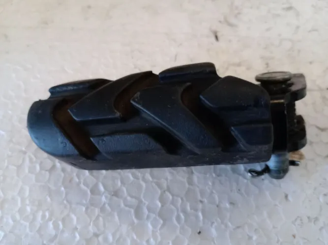 Pedal apoio Yamaha xt660 original