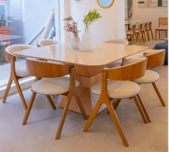 Mesa de jantar trapezio branco - não acompanha as cadeiras 