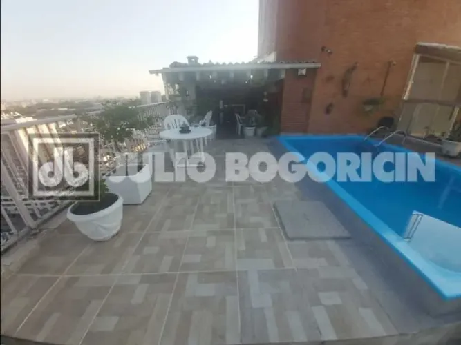 Cobertura Linear / Residencial / Freguesia (Jacarepaguá)