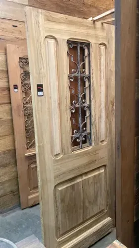 Portas de madeira de demolição novas 