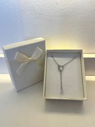 Colar com pingente circular lindo e elegante presente ótima qualidade com caixinha