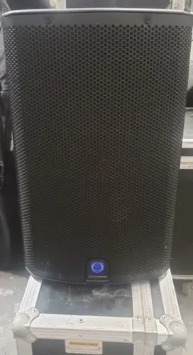01 Par de Caixas Ativa Turbosound Iq12