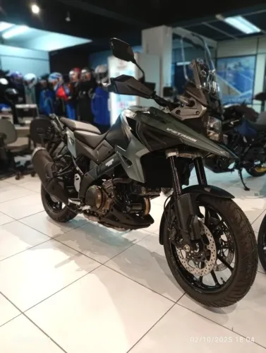 SUZUKI VSTROM 1050 2027 COMPLETA
