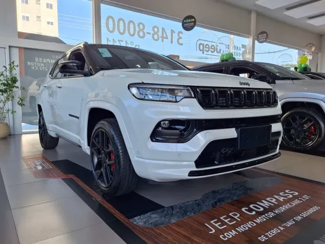 Jeep Compass Black Hurricane 2.0 4X4 TB Aut. 2026