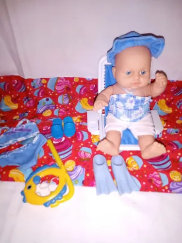 Boneca Bebê Praia com Acessórios