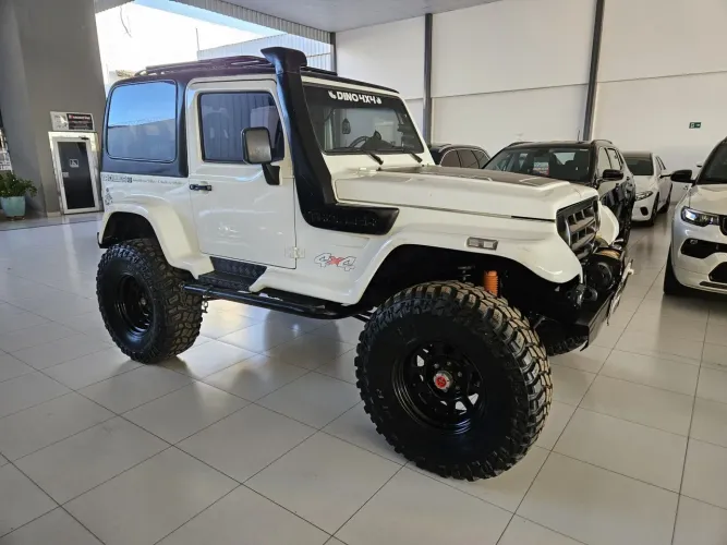 Troller T-4 4X4 3.0 TB Int. Cap. Rígida Diesel 2006