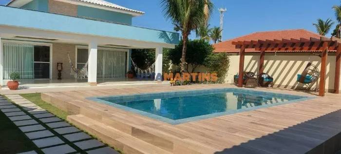 Casa com 3 dormitórios à venda nas Palmeiras com 210 m² por R$ 2.200.000,00