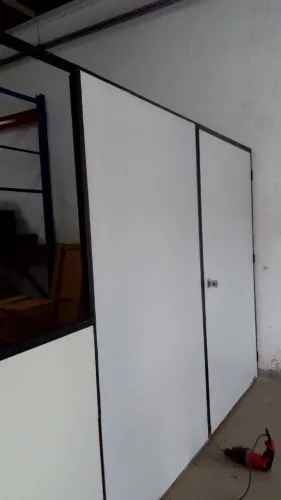 Divisórias eucatex usadas M²