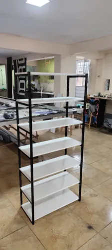 Organizador industrial com 7 prateleira