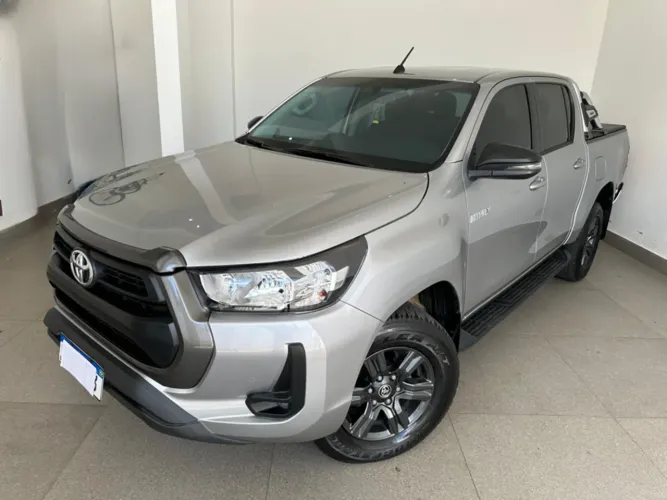 Toyota Hilux CD SR 4X4 2.8 TDI Diesel Aut. 2024
