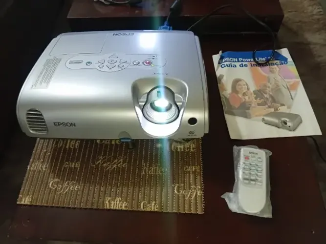 Projetor Epson S3 (Completo , bolsa, cabos , controle)