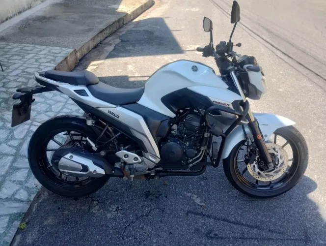 Fazer FZ 25 18/18