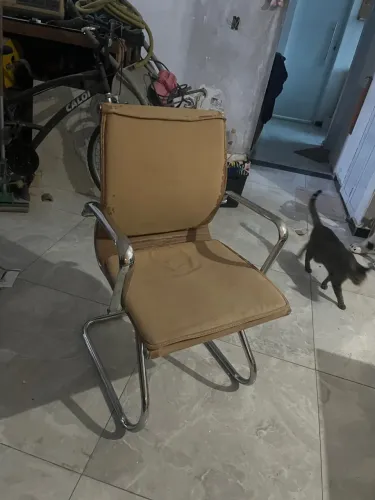 Cadeira de Escritório aço 