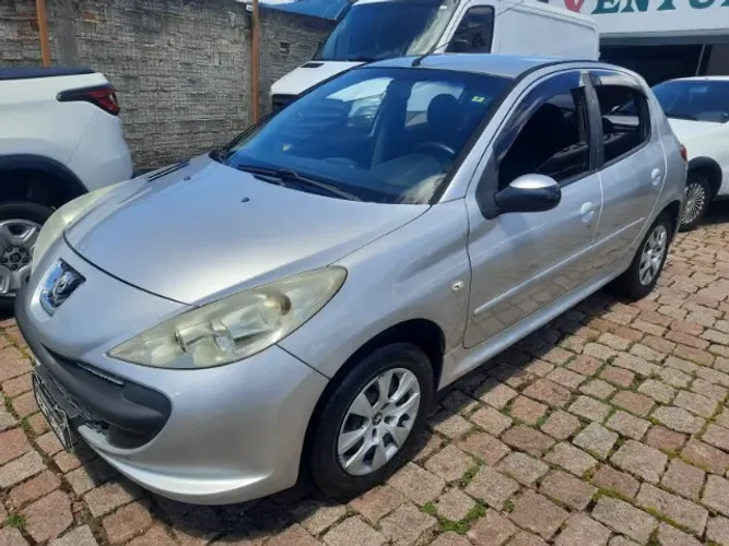 Peugeot 207 XR 1.4 Flex 8V 5P 2010