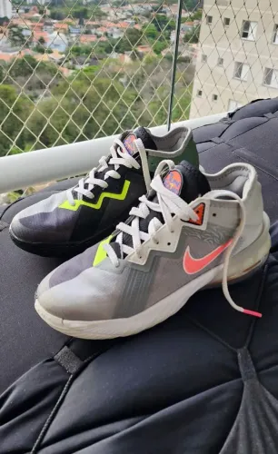 Nike LeBron XVIII (18) Tune Squad (Space Jam) | 36