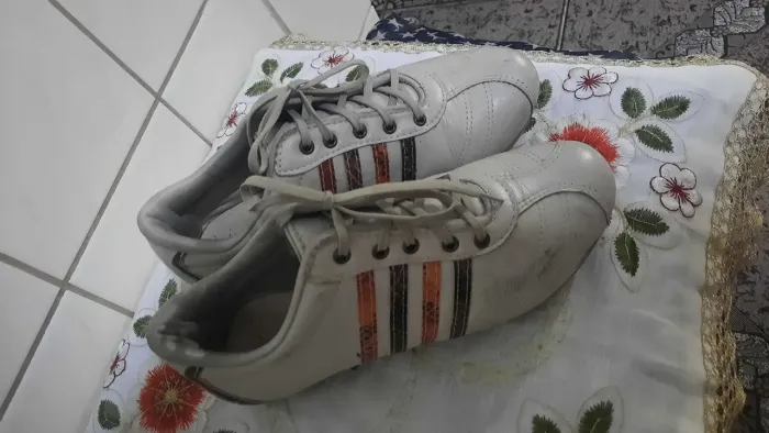 Tênis feminino