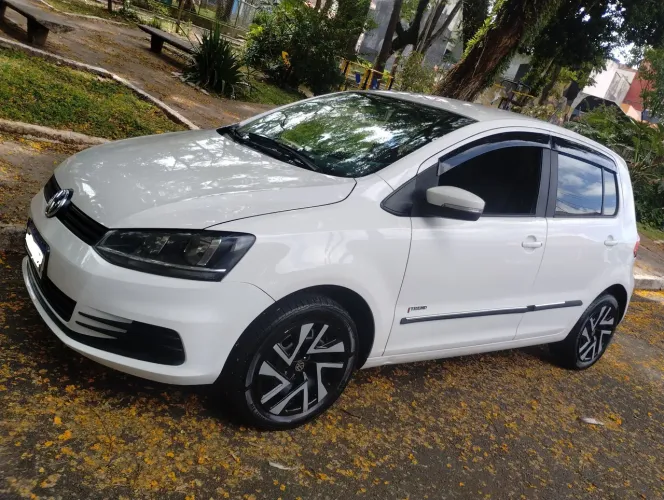 Volkswagen Fox Trendline 1.6 Flex 8V 5P 2015