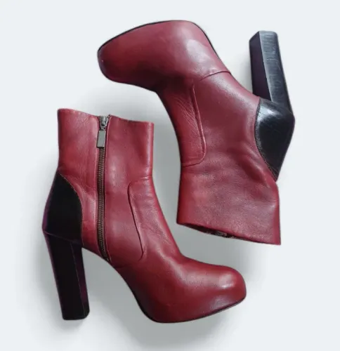 Botas de salto alto vermelho Cris Barros- TAM 39
