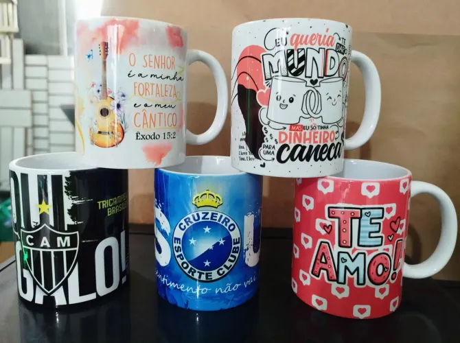Canecas personalizadas: diversos temas e estampas