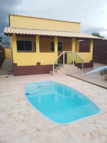 Casa com piscina em são José de Almeida perto serra do cipó
