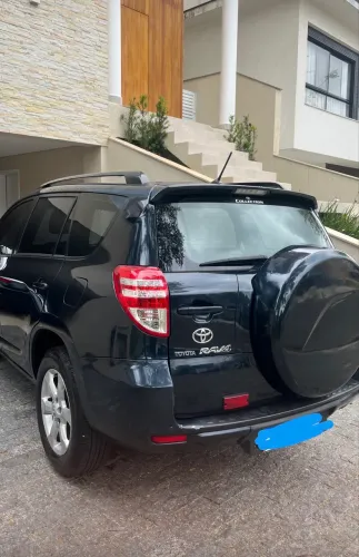 Toyota RAV4 2.4 4X2 16V 170cv Aut. 2011