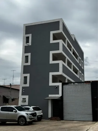 ALUGO APARTAMENTO NA QNC 04 TAGUATINGA NORTE , HÁ 5 RUAS DO CENTRO (Praça do relógio)