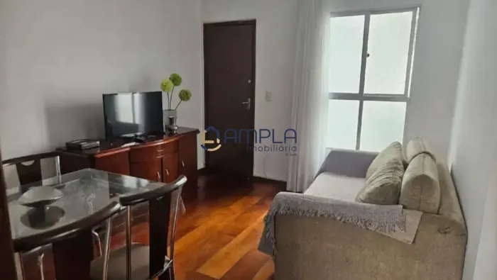 Apartamento 2 quartos (1 suíte) Mobiliado com 1 vaga de garagem para locação no Coração do