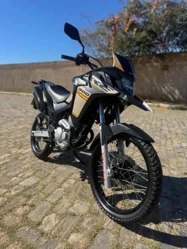 Honda Xre 300 - 2022 adventure